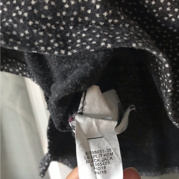 Tiny stars - Old Navy size 8 long sleeve black top, white stars shirt EUC - Picture 3 of 8